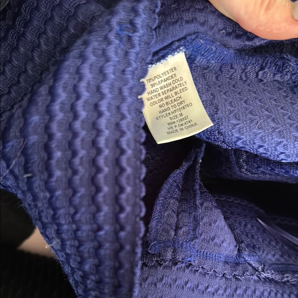 Women’s Skort, medium Pleated. Royal Blue - Picture 3 of 5